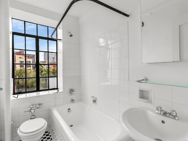 Studio at 433 West 21st Street