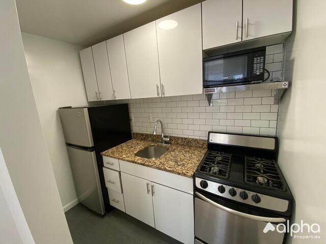 Studio at 315 East 108th Street