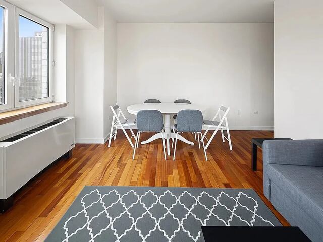 1-Bedroom at 425 Fifth Avenue