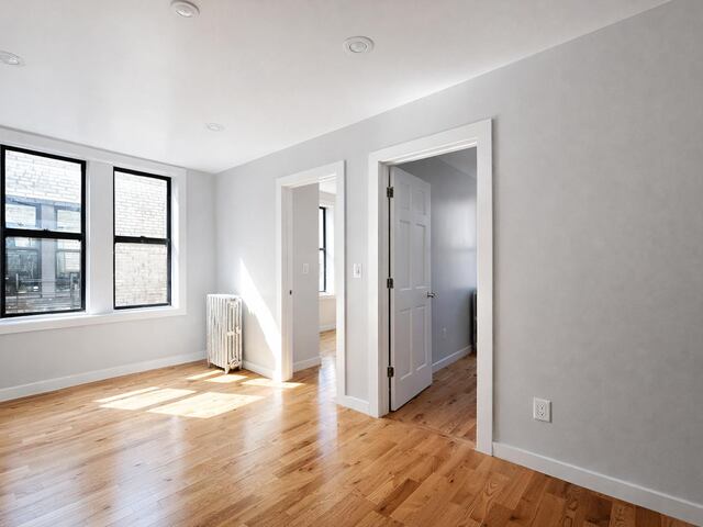 2-Bedroom at 24 Thayer Street