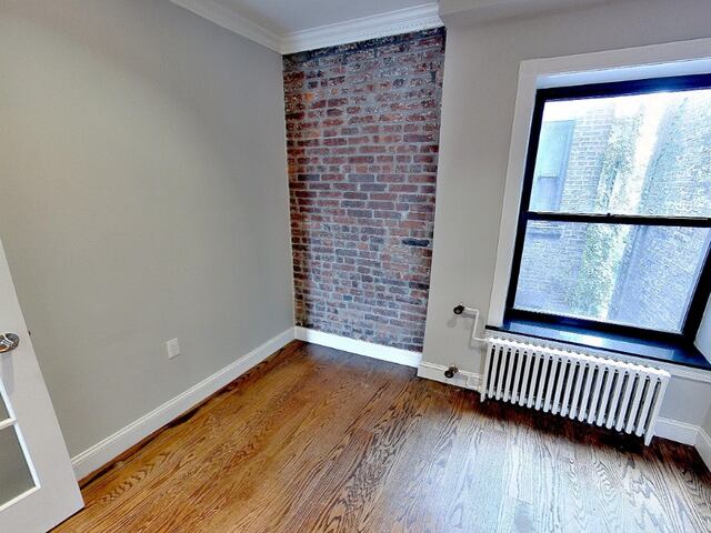 2-Bedroom at 325 East 5th Street