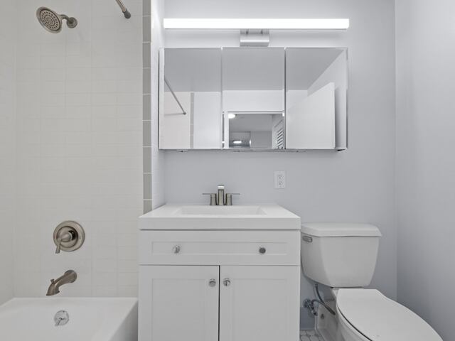 1-Bedroom at The Clinton