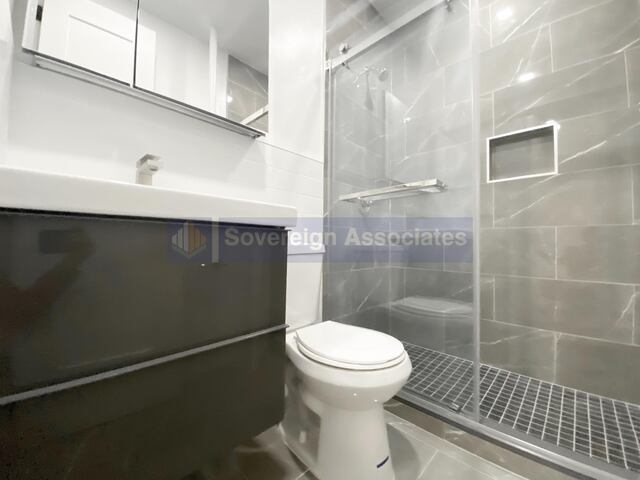 2-Bedroom at 3620 Broadway