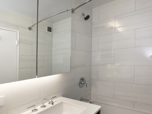 1-Bedroom at Murray Hill Manor