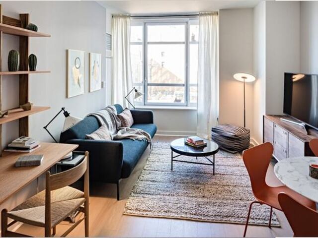 1-Bedroom at Hoyt and Horn