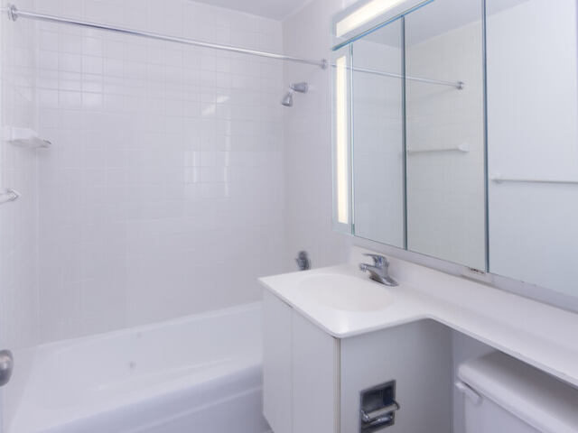 1-Bedroom at Murray Hill Manor
