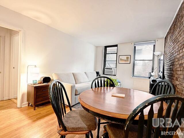 2-Bedroom at 35 Grove Street