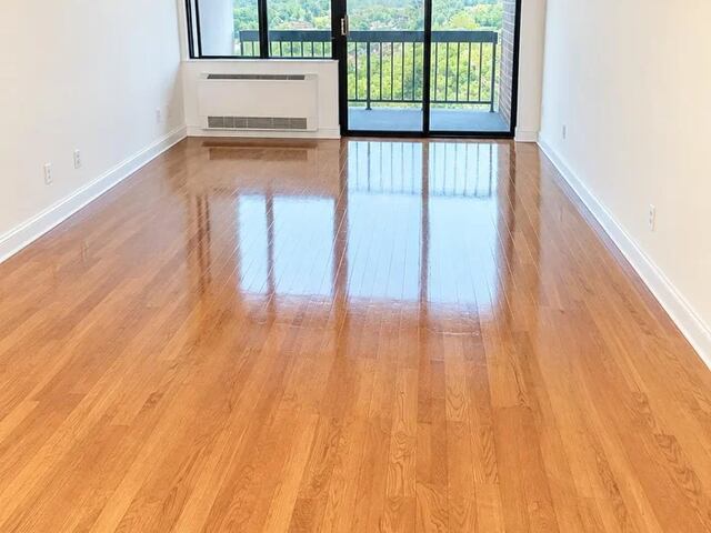 1-Bedroom at 2 Bay Club Drive