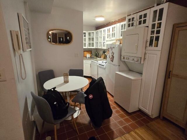 Studio at 117 Bank Street