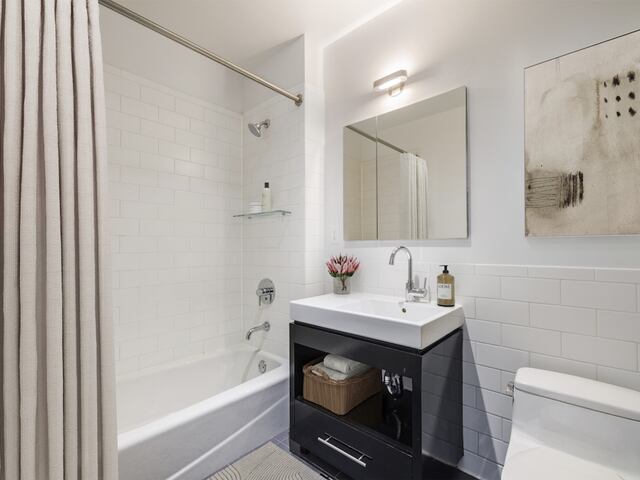1-Bedroom at Mercedes House