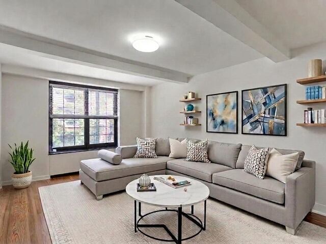 1-Bedroom at London Terrace Gardens: 425 West 23rd