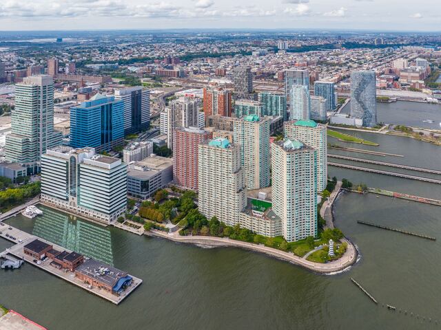 1-Bedroom at Newport: Riverside