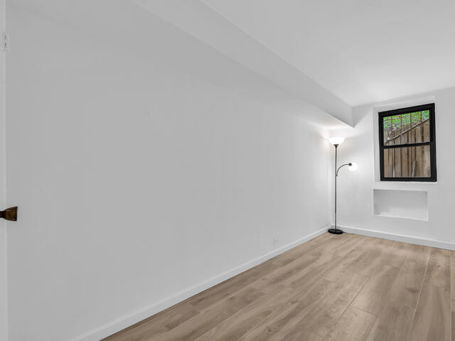 1-Bedroom at 220 East 95th Street