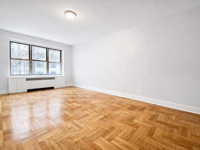 1-Bedroom at 100 Bennett Avenue