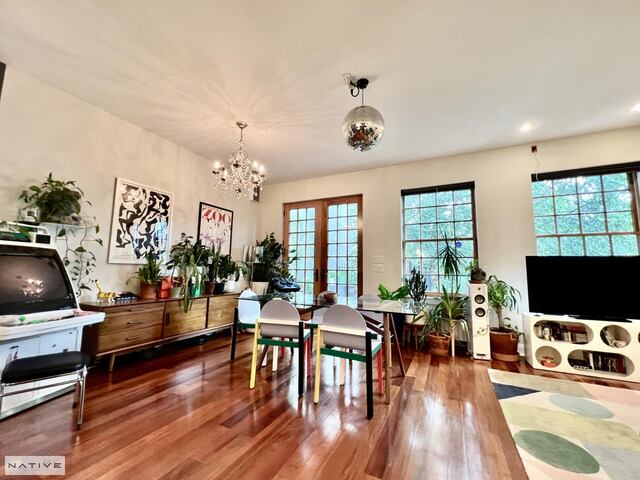 3-Bedroom at 98 India Street