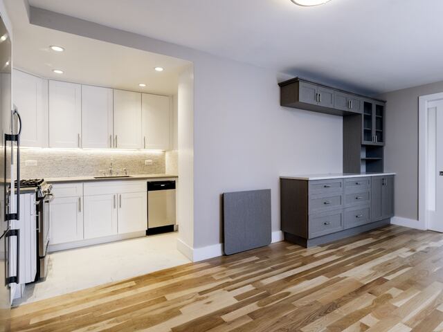 Studio at Park West Village: 784 Columbus Ave