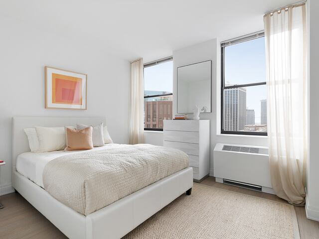 2-Bedroom at 70 Pine Street