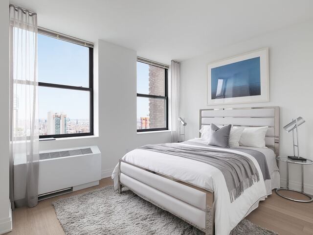 2-Bedroom at 70 Pine Street