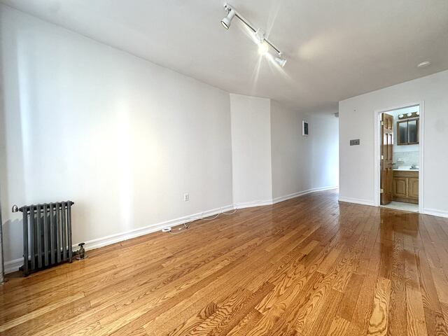 1-Bedroom at 112 Haven Avenue