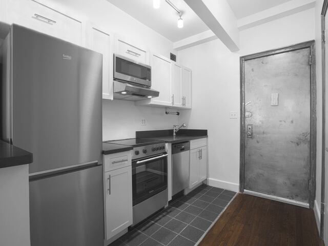 1-Bedroom at 24 Fifth Avenue
