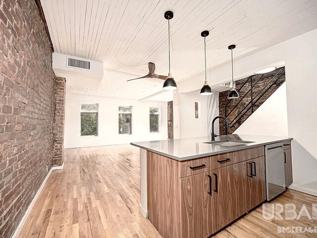 5-Bedroom at 90 East 10th Street