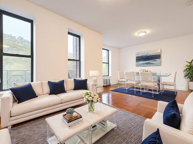 4-Bedroom at The Westbourne : 611 West 137th