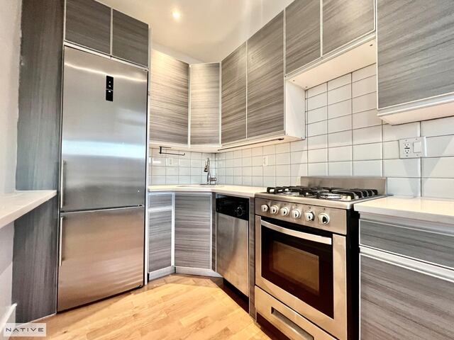3-Bedroom at 195 Greenpoint Avenue