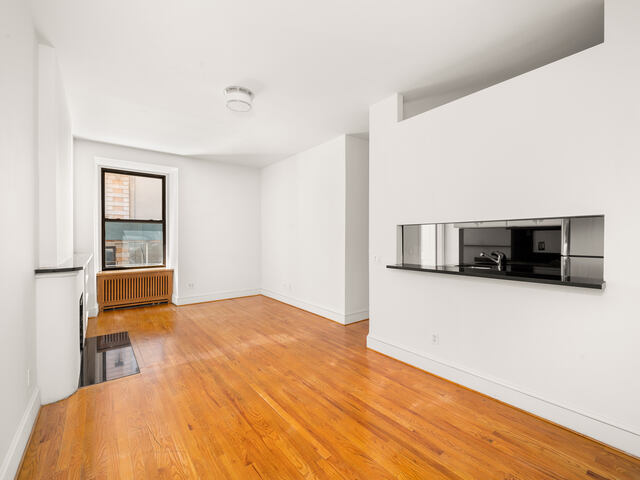 1-Bedroom at 121 Madison Avenue