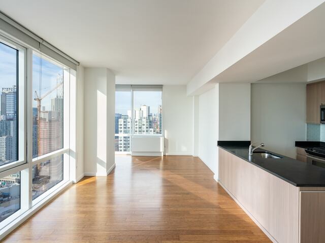 2-Bedroom at 66 Rockwell Place