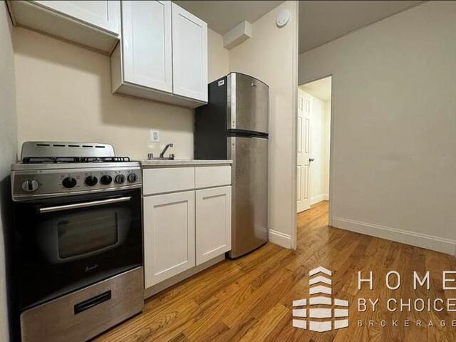 Studio at The Ivey Delph Apartments