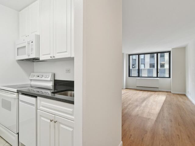 1-Bedroom at Carnegie Mews