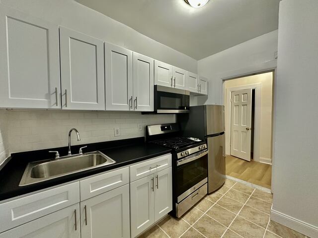 1-Bedroom at 289 Convent Avenue