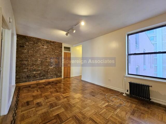 1-Bedroom at 86 Haven Avenue