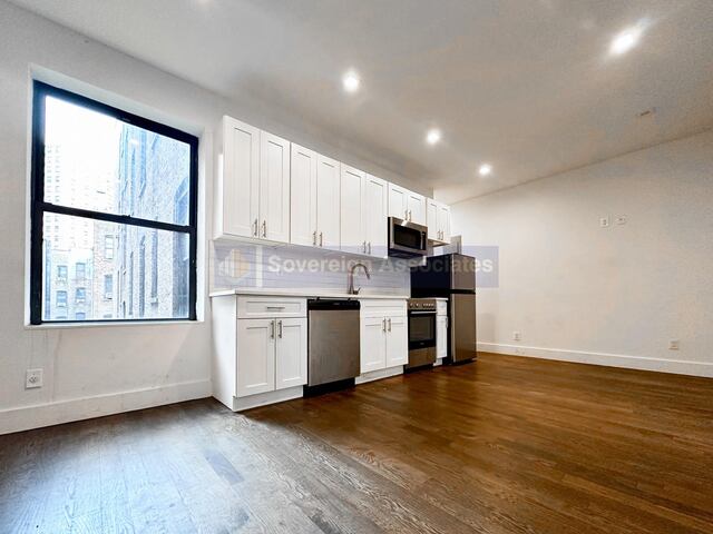 4-Bedroom at 184 Claremont Avenue