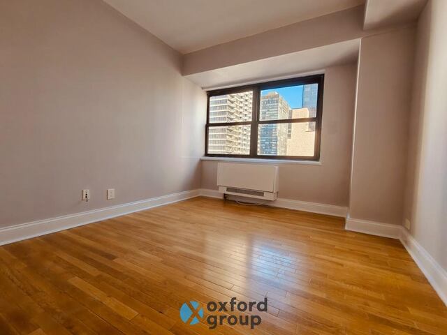 3-Bedroom at Embassy House