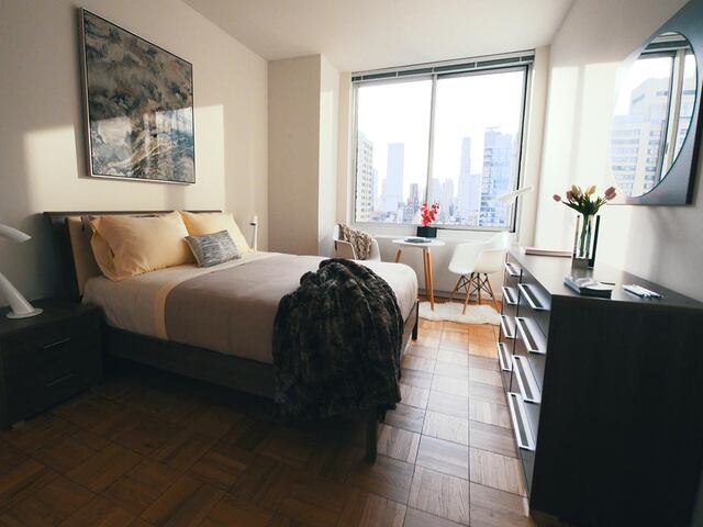 1-Bedroom at Paramount Tower