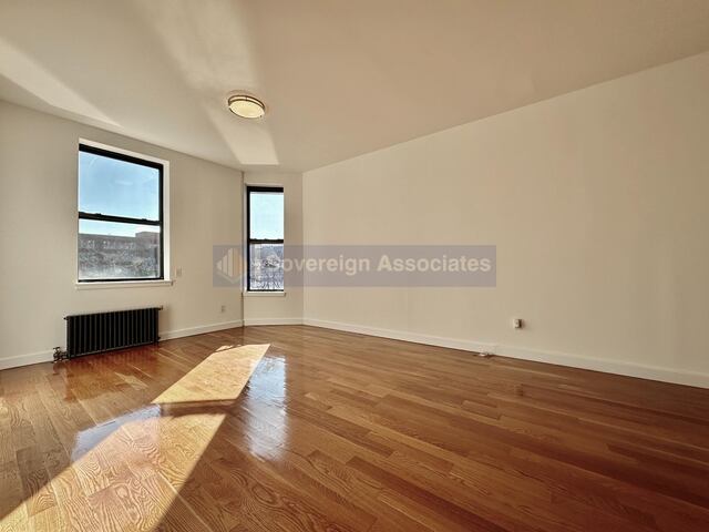 4-Bedroom at The Westbourne : 611 West 137th