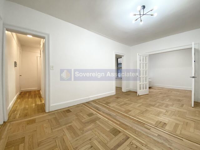 2-Bedroom at 106 Pinehurst Avenue