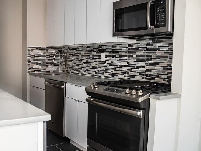 3-Bedroom at Kips Bay Court : 484 Second Ave