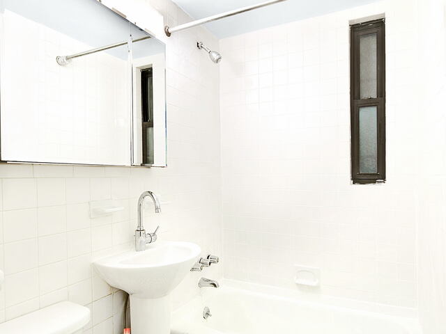1-Bedroom at 414 West 49th Street