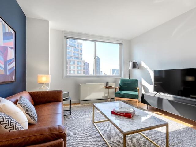 1-Bedroom at Two Lincoln Square