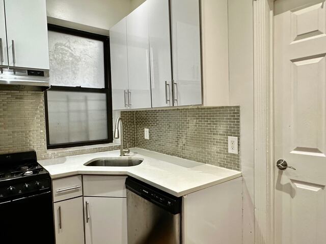2-Bedroom at 523 West 135th Street