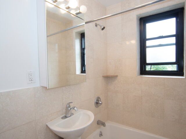 Studio at Sullivan Mews: 113 Sullivan