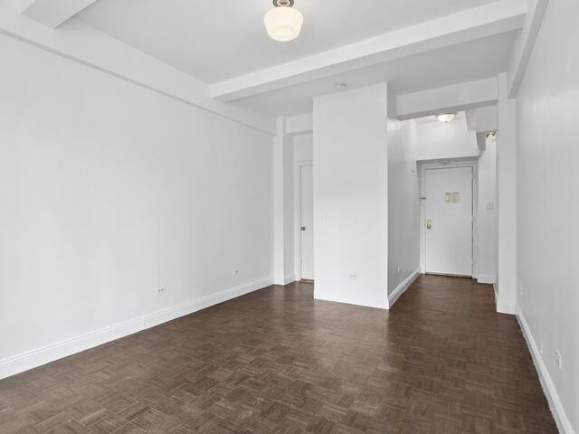 Studio at South Pierre (aka 160 West 71st)