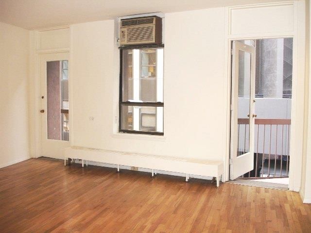 Studio at Delmonico's Building