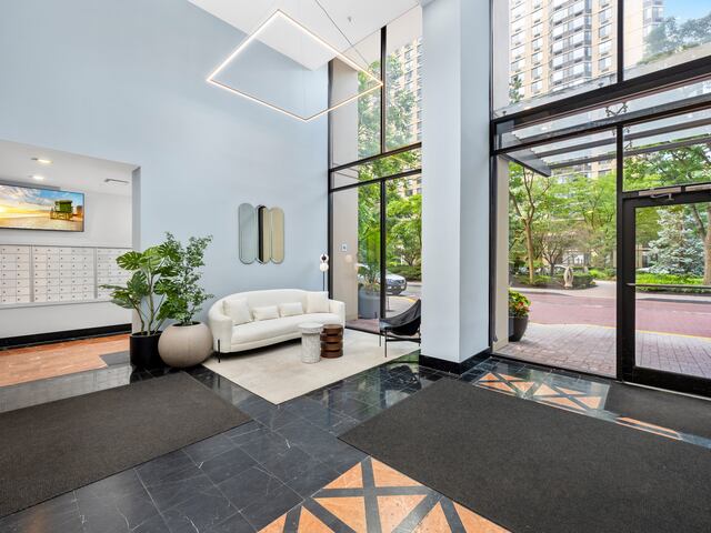 3-Bedroom at Newport: Waterside Square South
