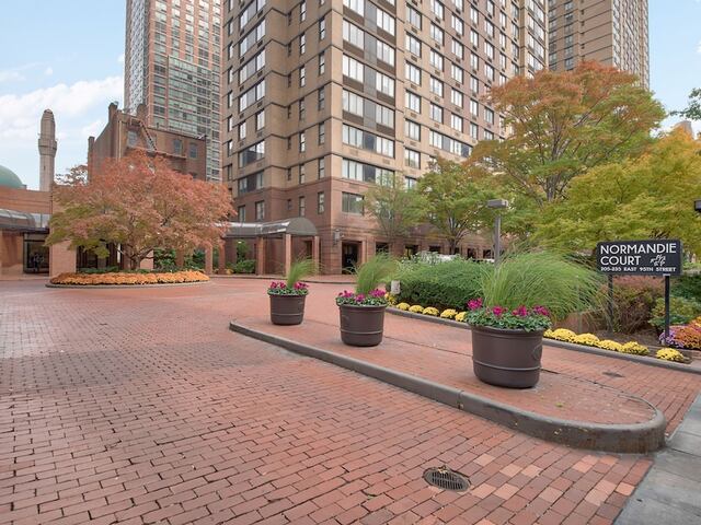 2-Bedroom at Normandie Court: 225 East 95th