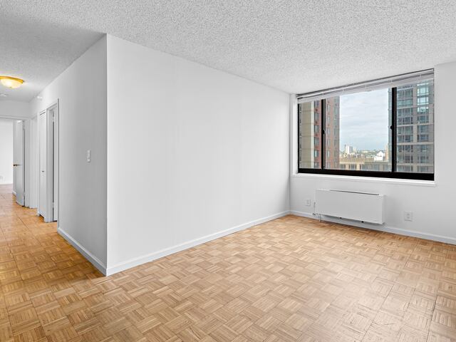 3-Bedroom at Newport: Parkside East