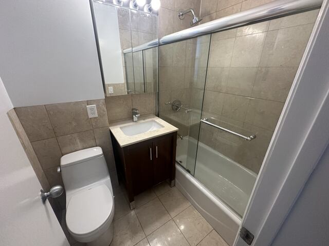 1-Bedroom at Manhattan East: 227 East 66th