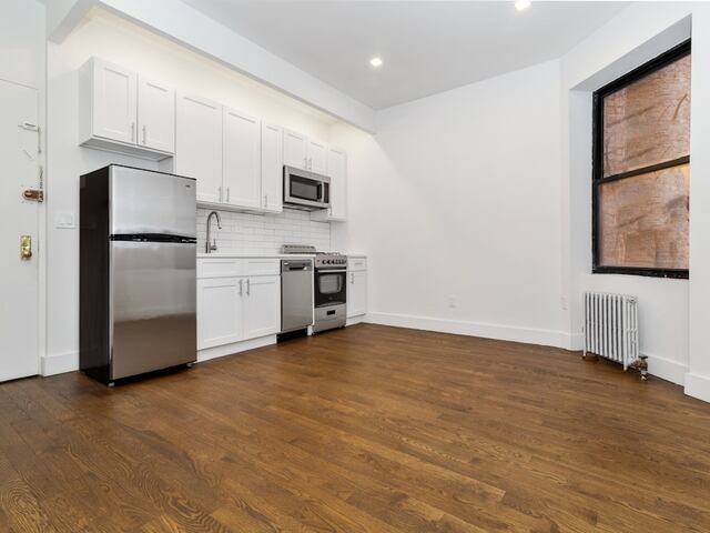 1-Bedroom at 45 Tiemann Place